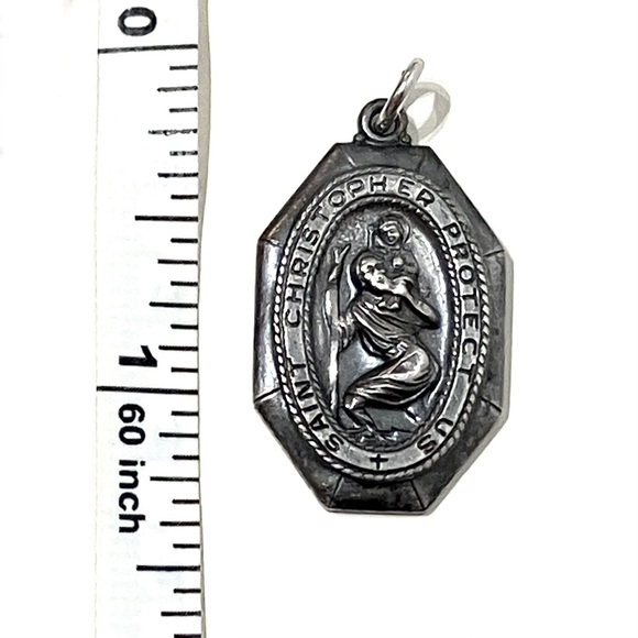 Vintage St. Christopher Theda Sterling Pendant - Picture 5 of 5